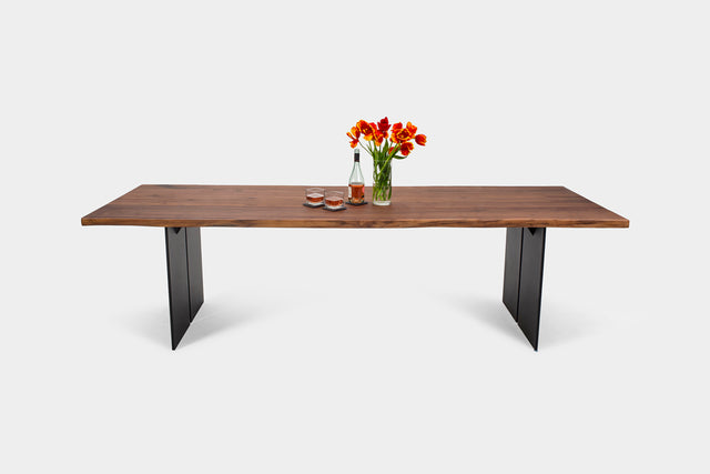 ORPHELIA | Walnut Dining Table